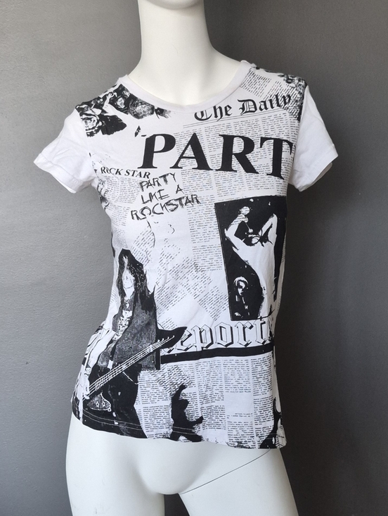 Tops - White & Black Graphic Newspaper Print Short Sleeve Tee